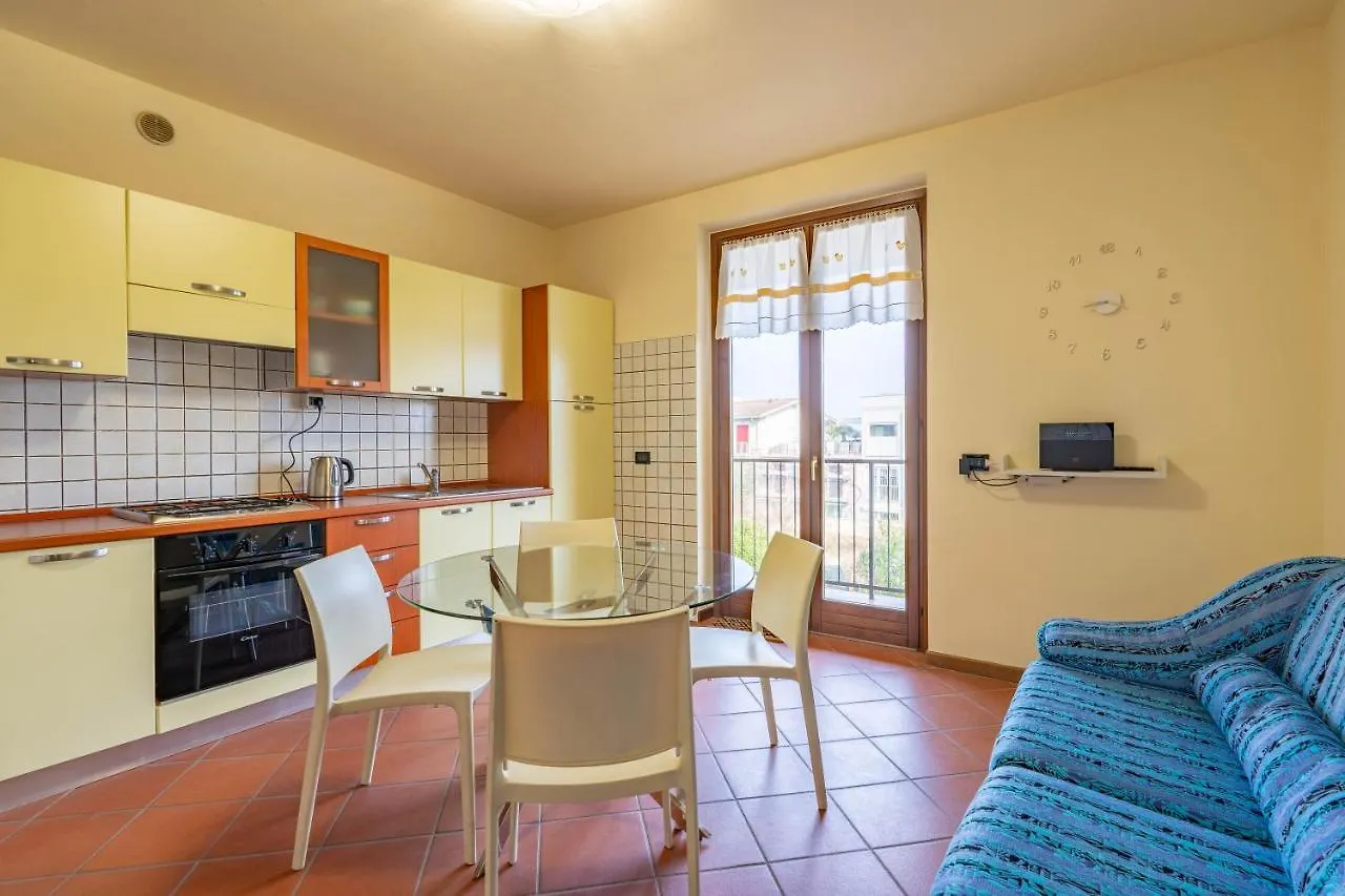 Pool - Marge Apartment - By Host4U Padenghe sul Garda 0*,