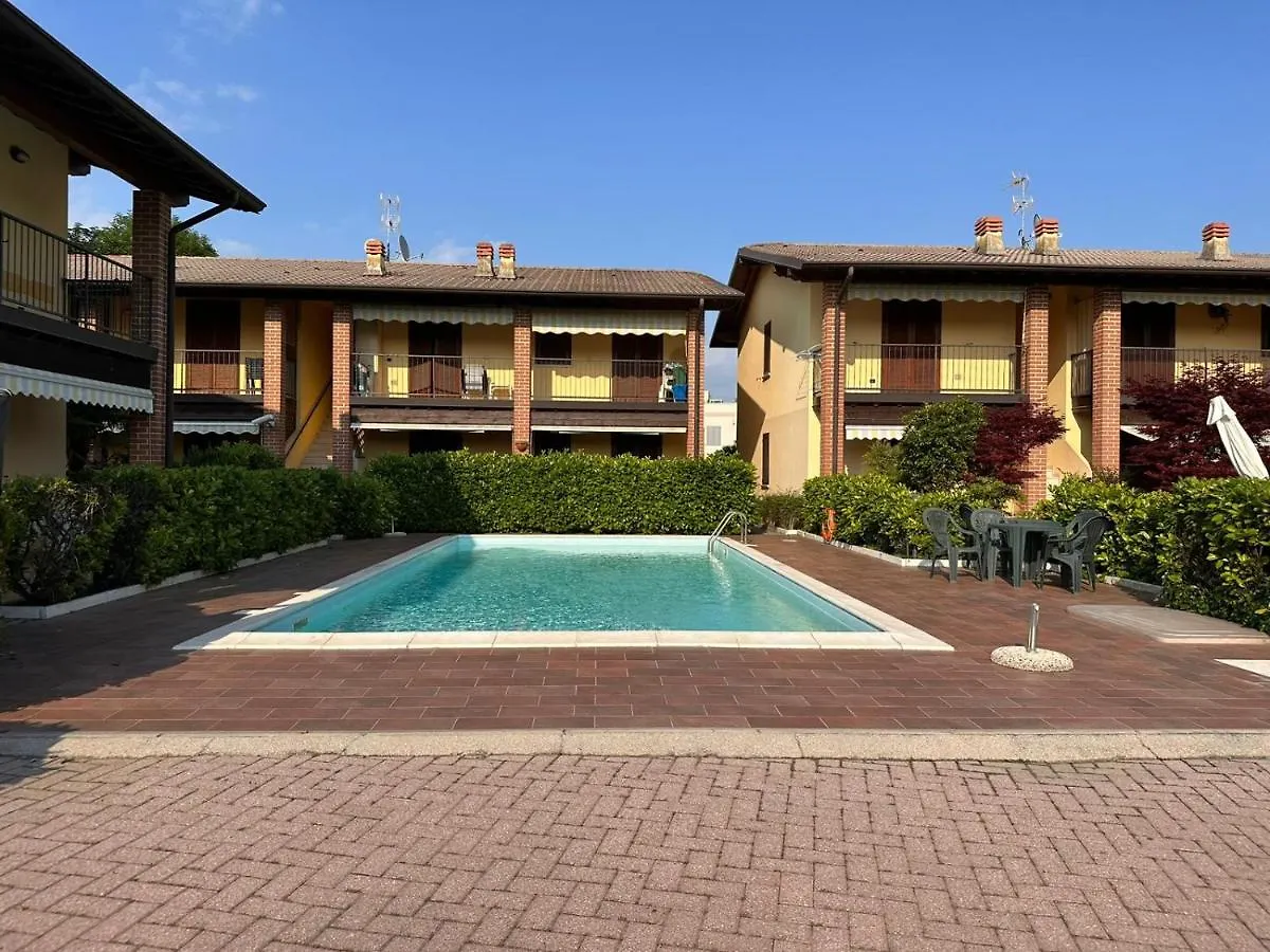 Pool - Marge Apartment - By Host4U Padenghe sul Garda